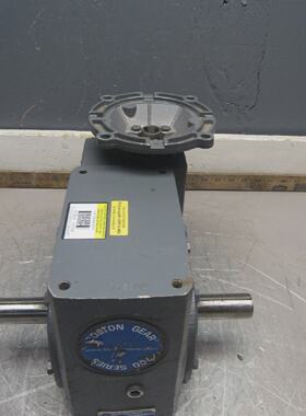 波士顿齿轮FWC726600KB5H1速度降低器60010.25HP2000IN.LB全新SUR