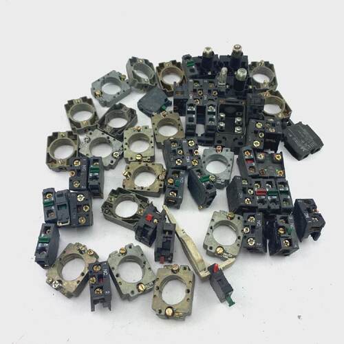 POSTEN Telemecanique ZENL1111ZBE101ZB2BEI02ZB5AZ009MOELLER E