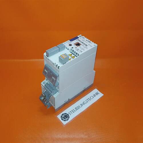 Lenze E84AVSCE3712SX0  SW 16.02  037kW  Onduleur StateLine C