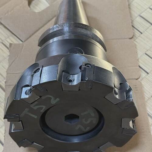 BIG DAISHOWA BT50FMA50.875 TUNGALOY TSP4006R Face Mill Cutte