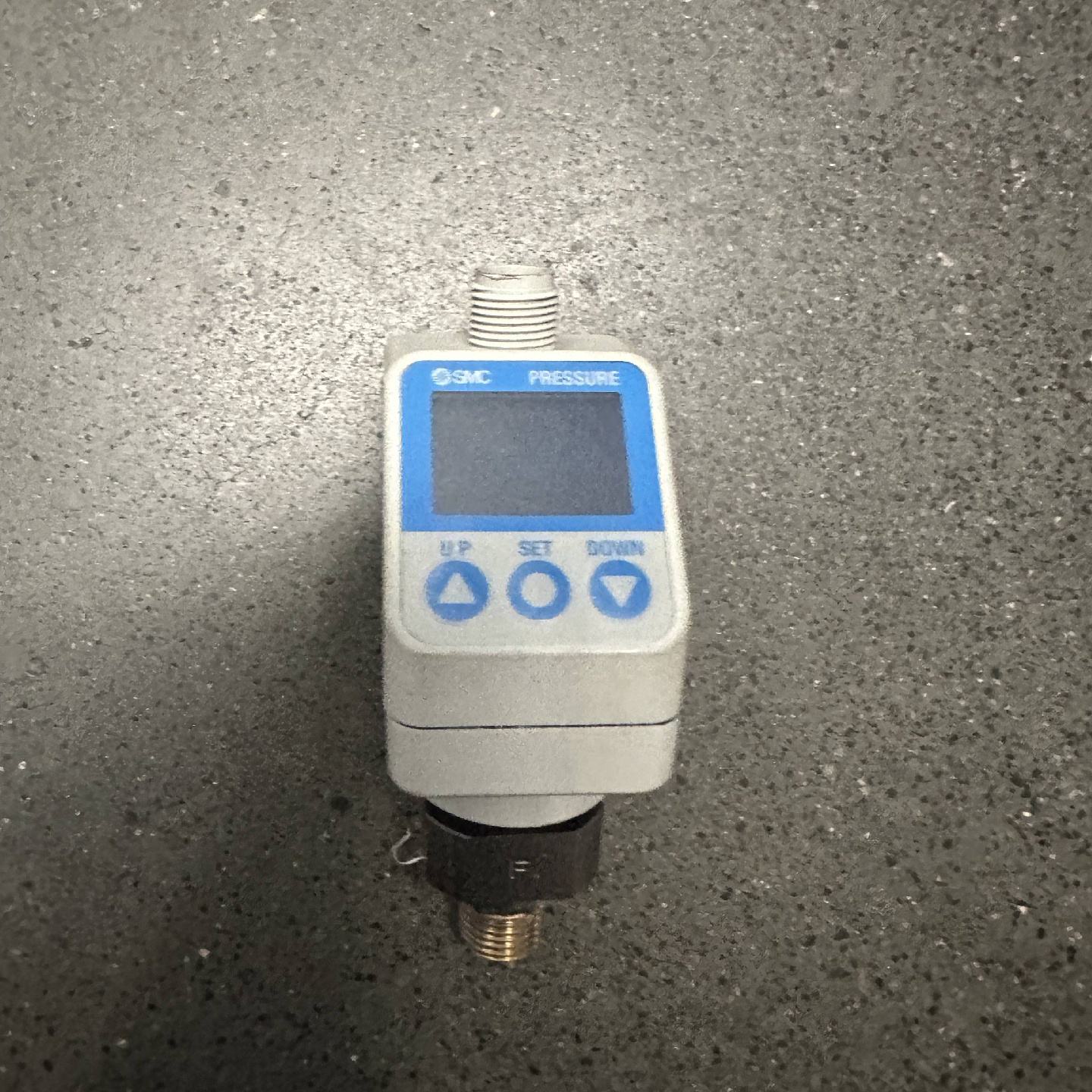 【余料特价】压力开关_ISE70-F02-L2_SMC原装正品--议价商品