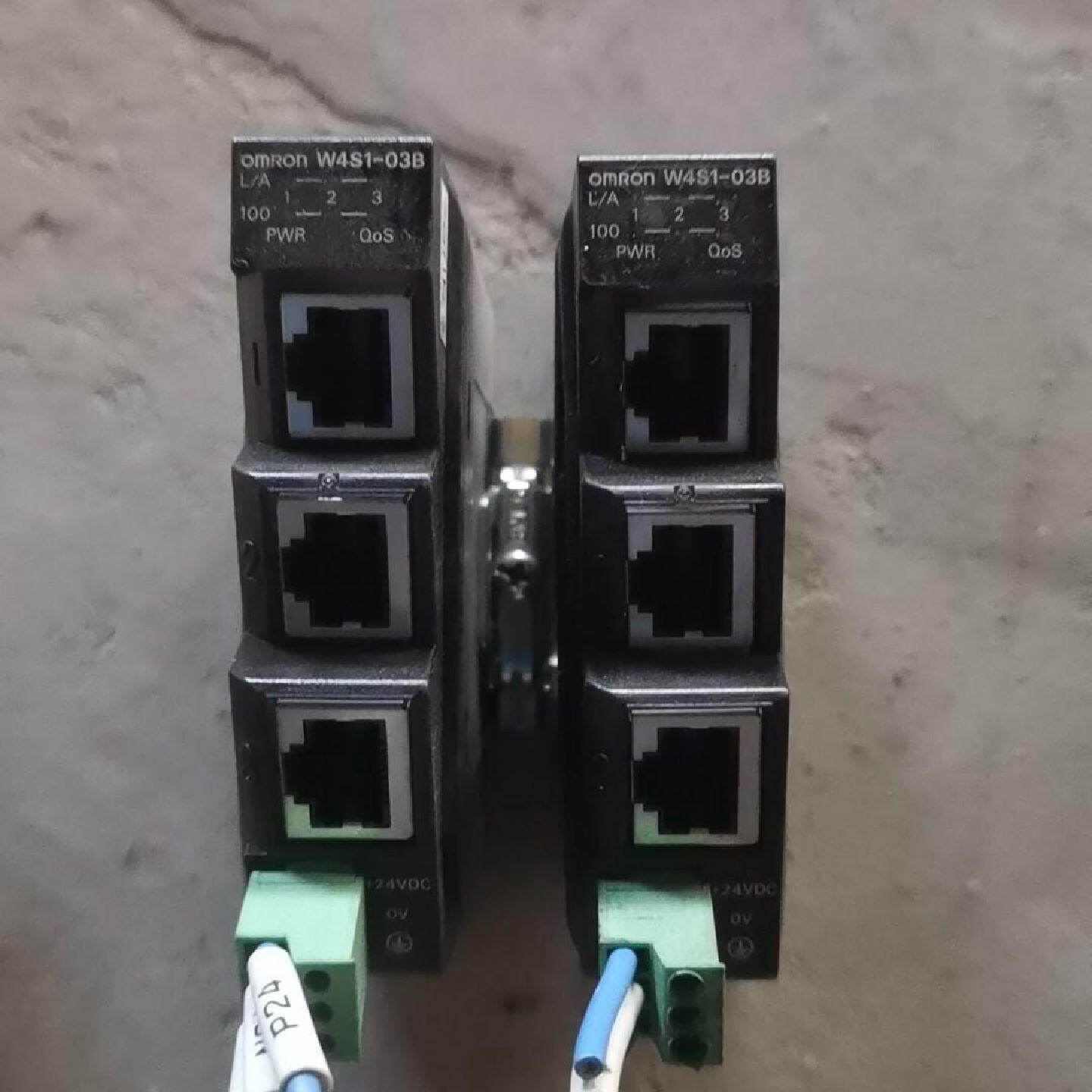 W4S103B欧姆龙工控交换式集线器二手拆机实物拍摄议价