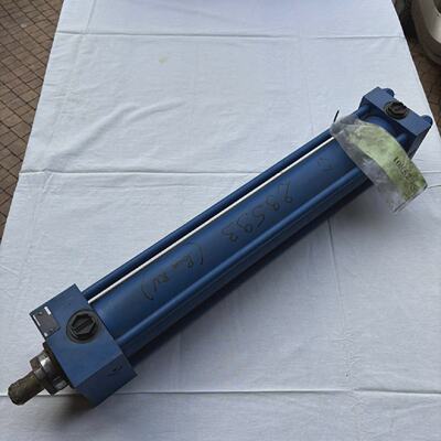 Rexroth H160CA8056MX5NPUPU3G500SA11 Siownik hydrauliczny