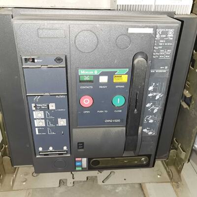 议价原装正品穆勒断路器IZMN2-V3200抽屉式3200A