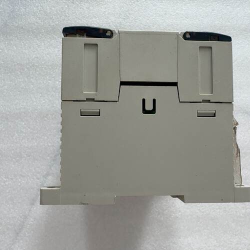 (议)CPM2ACPU61PLC图片成色新颖