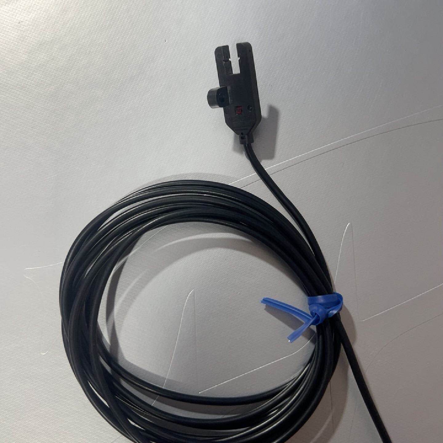 【议价】SX872 欧姆龙 光电传感器 全新/二手均有货