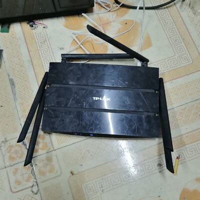 议价TP-LINK路由器 TL-WDR7500 六天线 成色一般