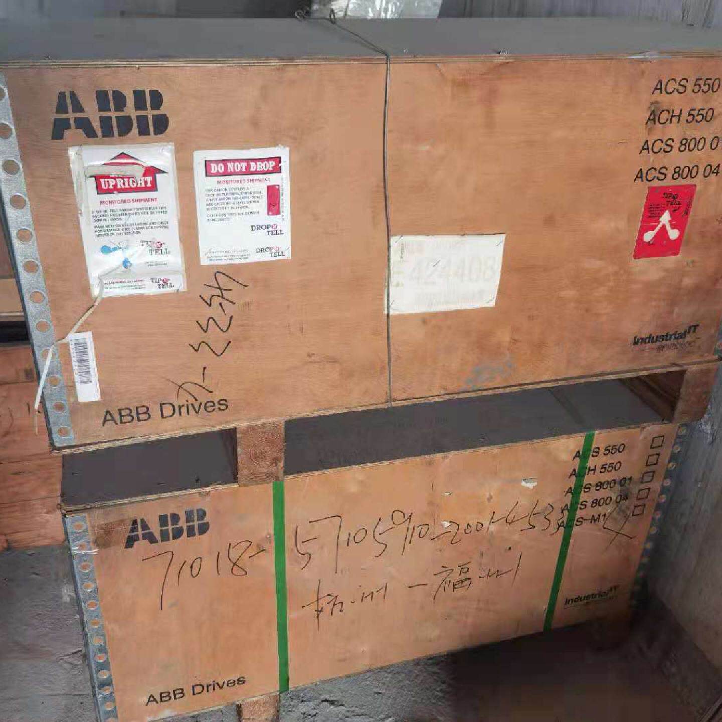 议价实价现货ACS800-01-0075-3D150P901全新ABB 75KW变频器原装正