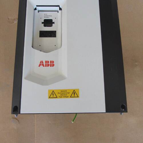 ABB DC DRIVE DCS880S02020005X0K475S5210S163 125HP 196A XLNT