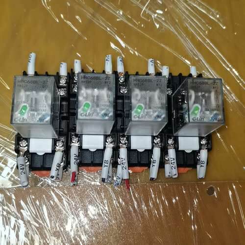 议价欣灵中间继电器，型号爲HHC68BL-2Z这款中间继电器采用