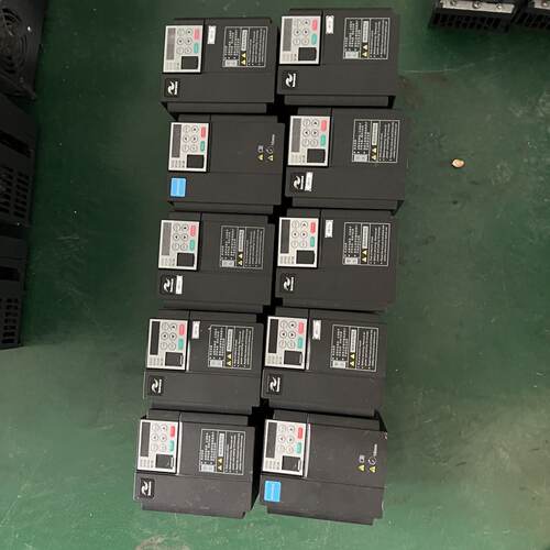 询价MD310T1.5B   MD310变频器1.5KW 380议价