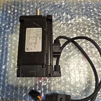 议价Serv Motor Model R5smI440B30cbA31S SecondH适用