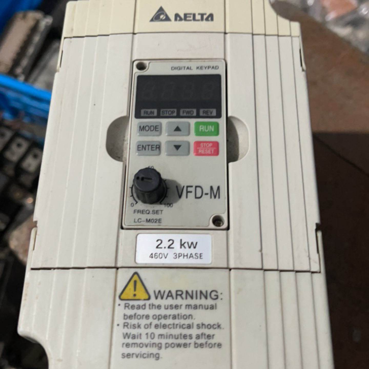 询价台达变频器VFD022M43B/2.2KW/380V议价