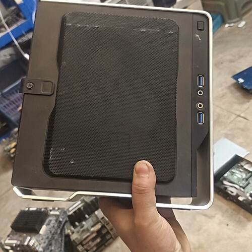 询-INWIN迎广肖邦ITX机箱银色铝合金面板带双USB3
