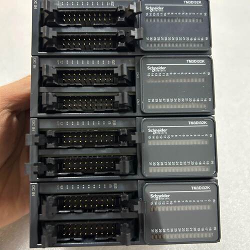 施耐德PLC扩展模块型号TM3DI32K正品功能完好议价