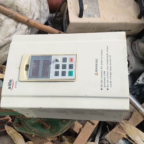 溢价-信捷变频器型号EH640Z15G下来重载15