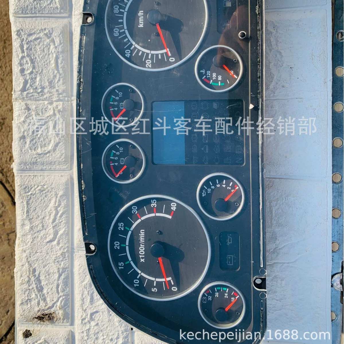 供应仪表ZB282CK/69KM.里程数比1比1520适配于烟台舒驰YT6110G