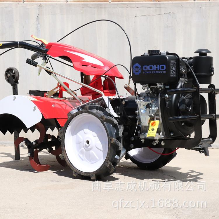 志成家用小型四驱微耕机 多功能手扶式农用旋耕机 培土起垄一体机