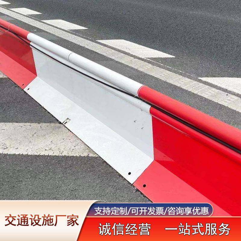 八字迷你临时护栏高速公路钢板防撞新泽西铁马出租a级移动钢护栏