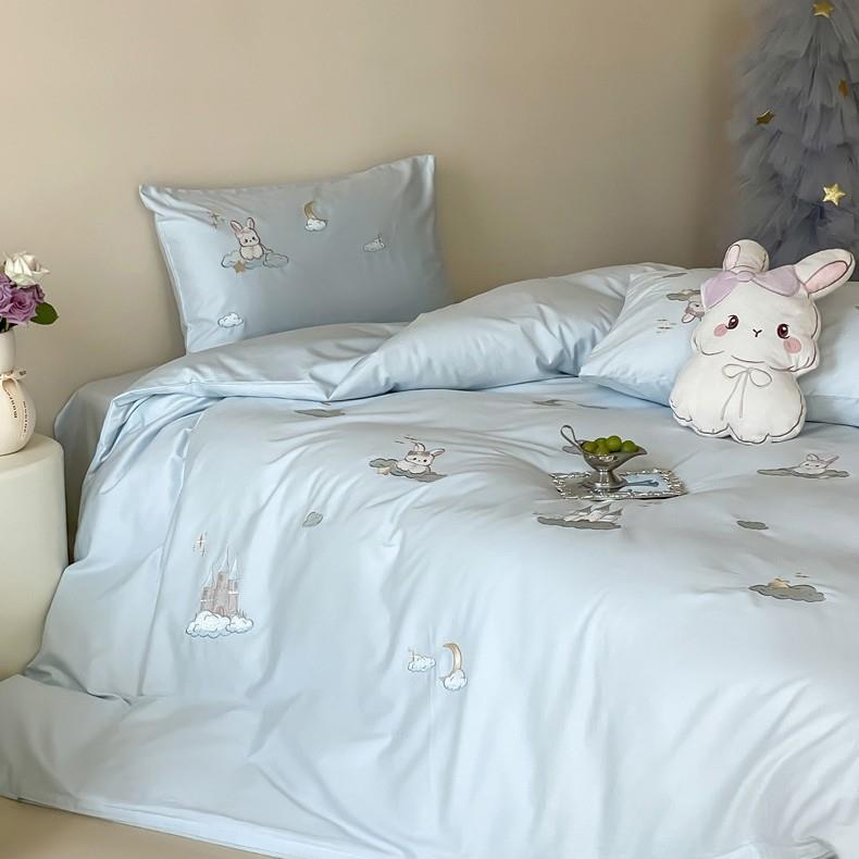 【折扣价】A类可爱卡通风100支长绒棉四件套纯棉刺绣被套床单笠全