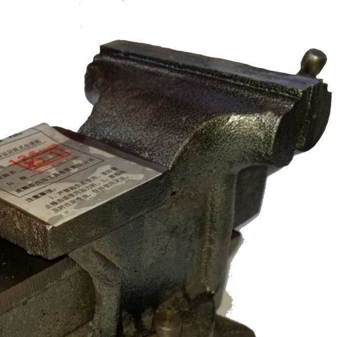 江西南昌  四川川马牌 标准型活动 带沾台虎钳 各种规格