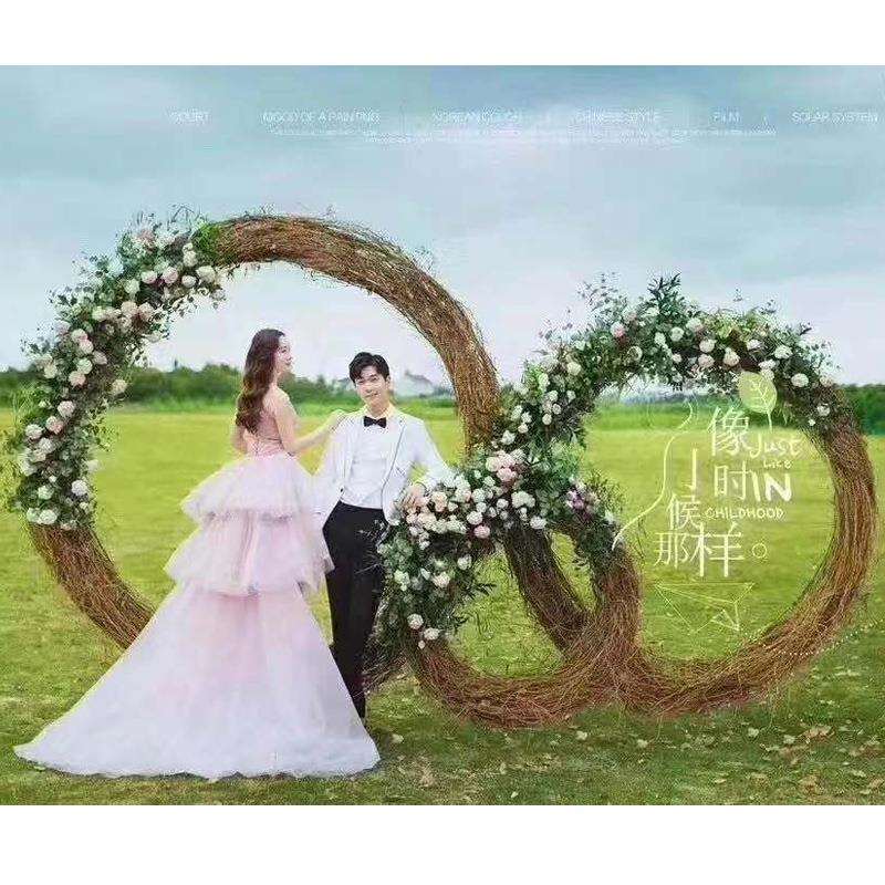 新款婚庆拍照打卡道具 花环 拍摄装饰背景展示摆件铁艺厂家