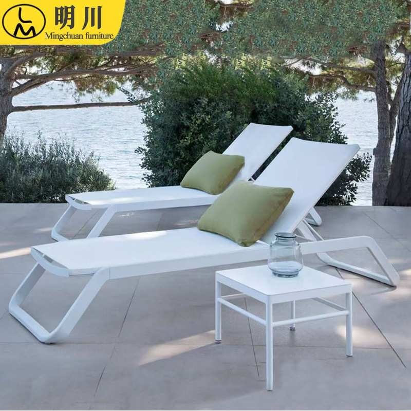 户外花园露台民宿泳池单人躺床别墅庭院酒店沙滩商用休闲家具躺椅