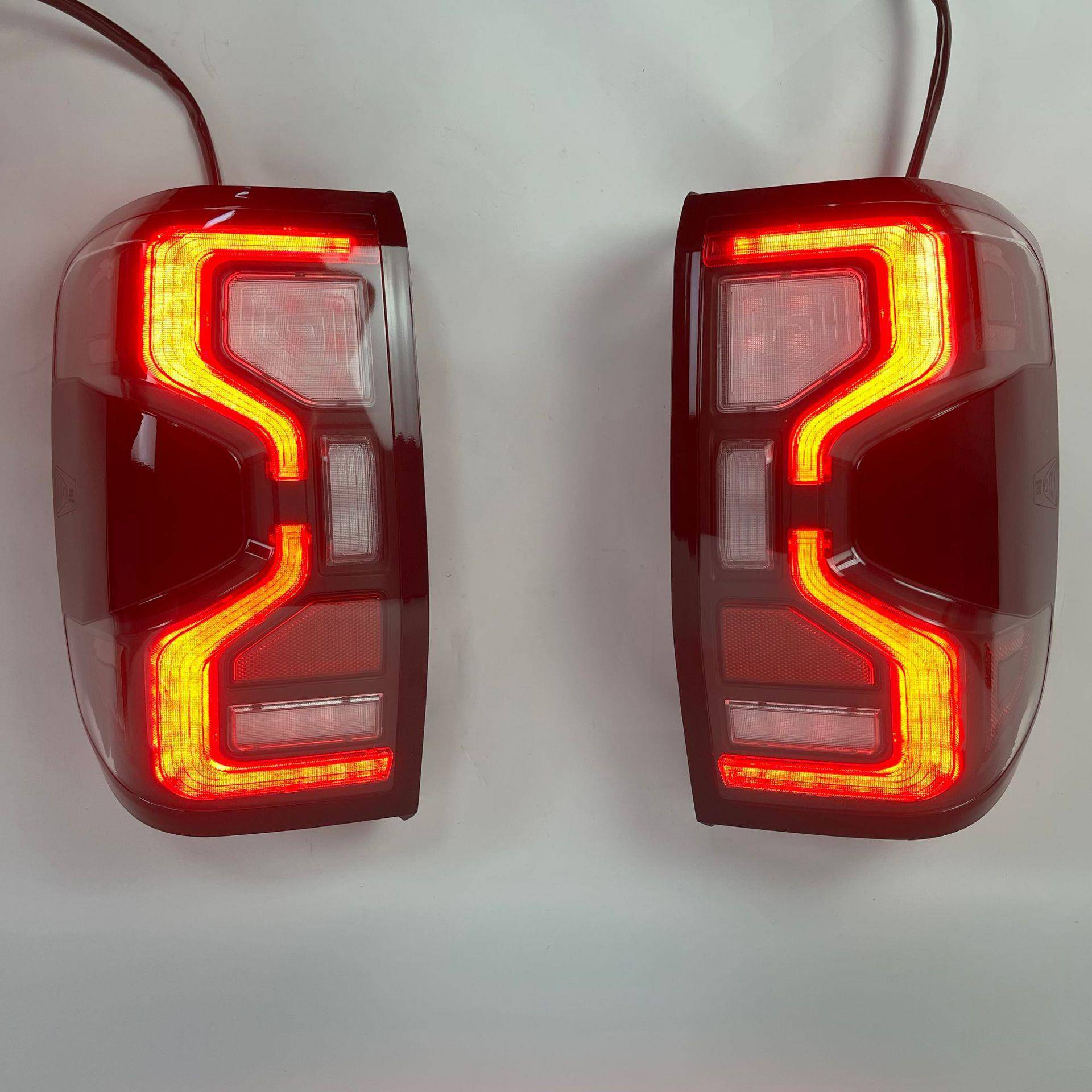 适用福特2022-2023RangerT9尾灯总成改装LED尾灯后杠刹车倒车灯