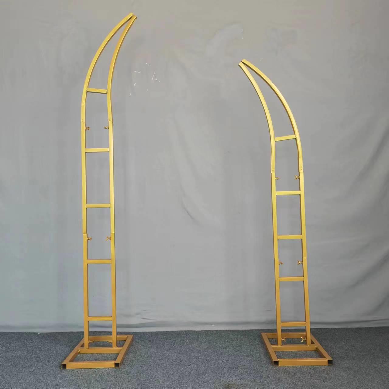 新款婚庆道具拱门铁艺牛角门羊角门户外草坪婚礼花架拱门舞台背景