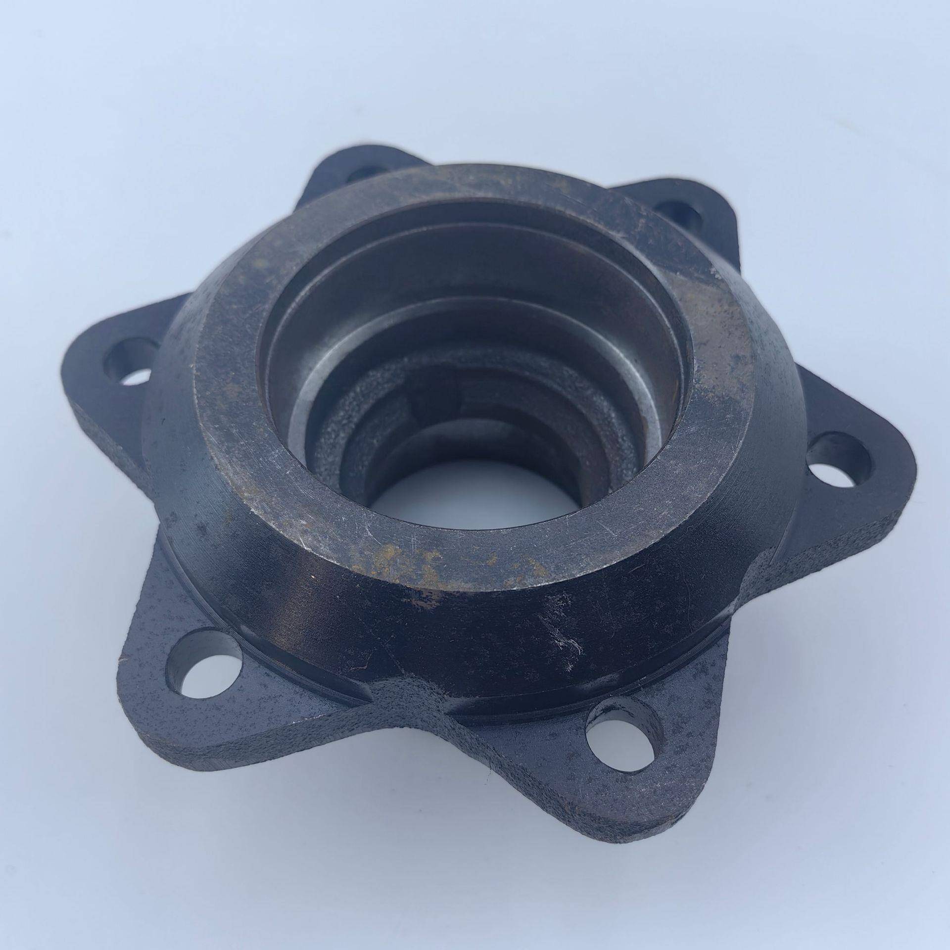 柳工叉车CPD15后桥转向桥转向轮古轴头轮毂