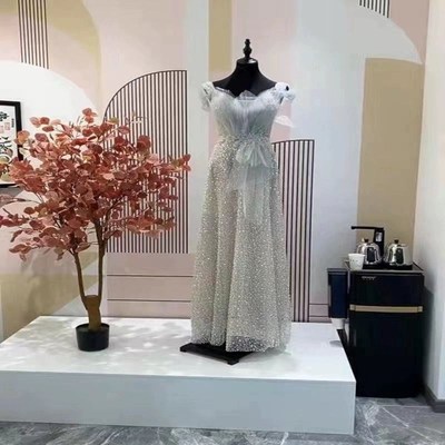 服装店地台展示台网红直播脚踩台婚纱模特站台橱窗增高台底座