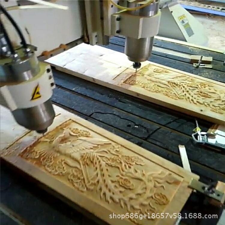 木工圆柱数控雕刻机密度板雕刻机6090雕刻机设备