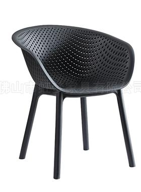 黑色镂空PP塑料椅广州美食广场带扶手塑料餐椅简约塑料椅