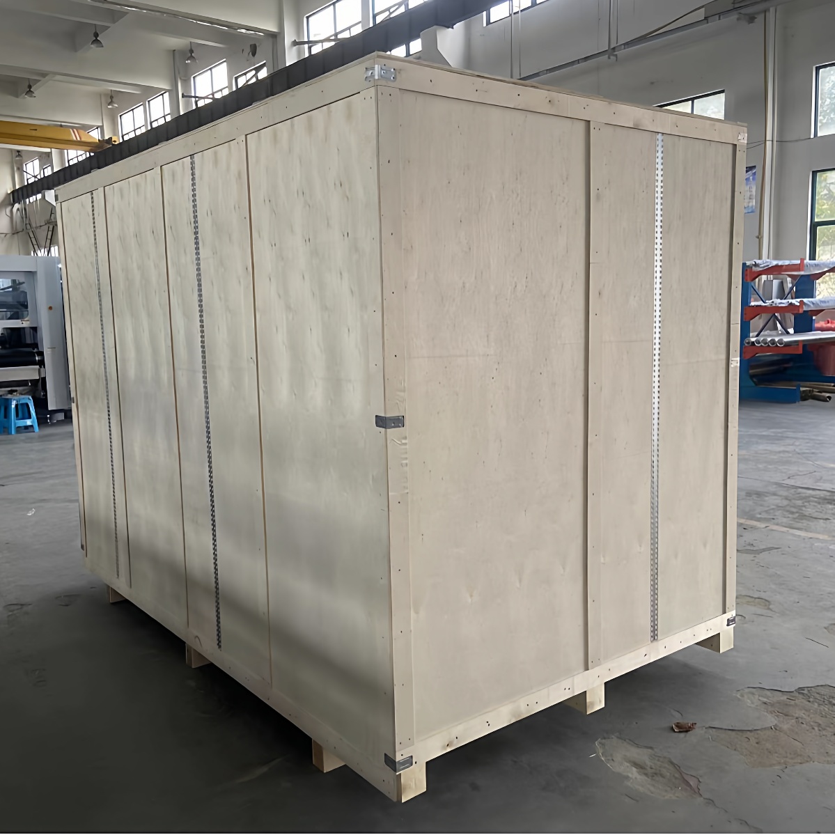 制作出口国内免熏蒸可拆卸钢带边卡扣折叠木箱包装航运输组装木箱