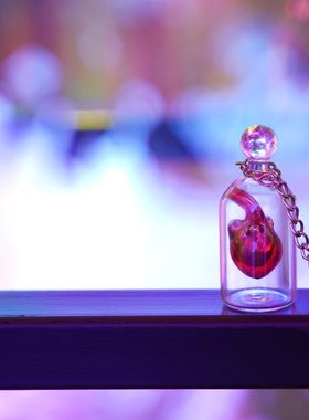 琉璃 心书房玻玻璃 璃语 |  香薰 手工车挂  家居 装饰心创意礼品