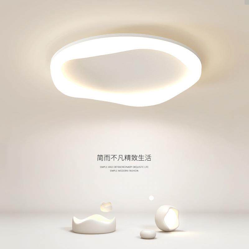 2024年新款高级感卧室灯主卧现代简约网红房间灯客房LED吸顶灯具