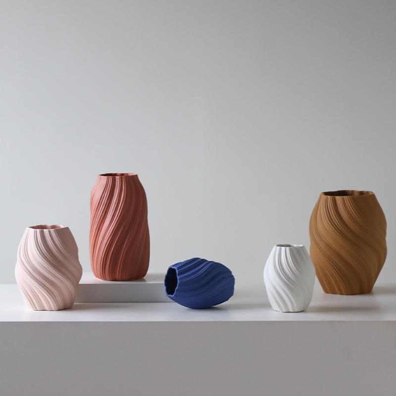 高级感陶瓷花瓶摆件轻奢高档餐厅电视柜样品间干花插花装饰品摆设