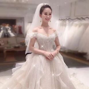 新品一字肩法式主婚纱礼服2021新款新娘小个子气质拖尾高腰孕妇轻