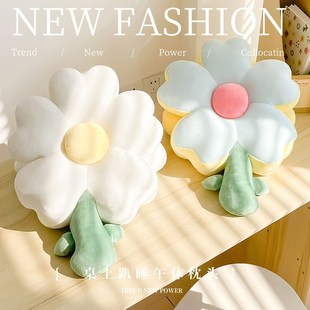 花朵午睡枕趴睡枕小学生桌上睡觉神器办公室午休趴枕抱枕午觉专用