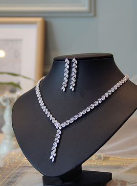 经典吊坠婚纱礼服配饰锆石项链耳环套装婚礼宴会首饰新娘结婚饰品