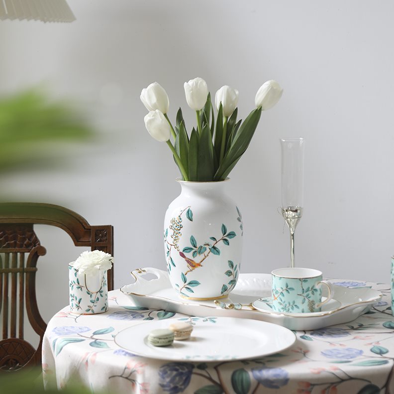 安娜16春花瓶陶瓷卧室餐厅茶园插花日点创意摆件客厅居家骨瓷欧式