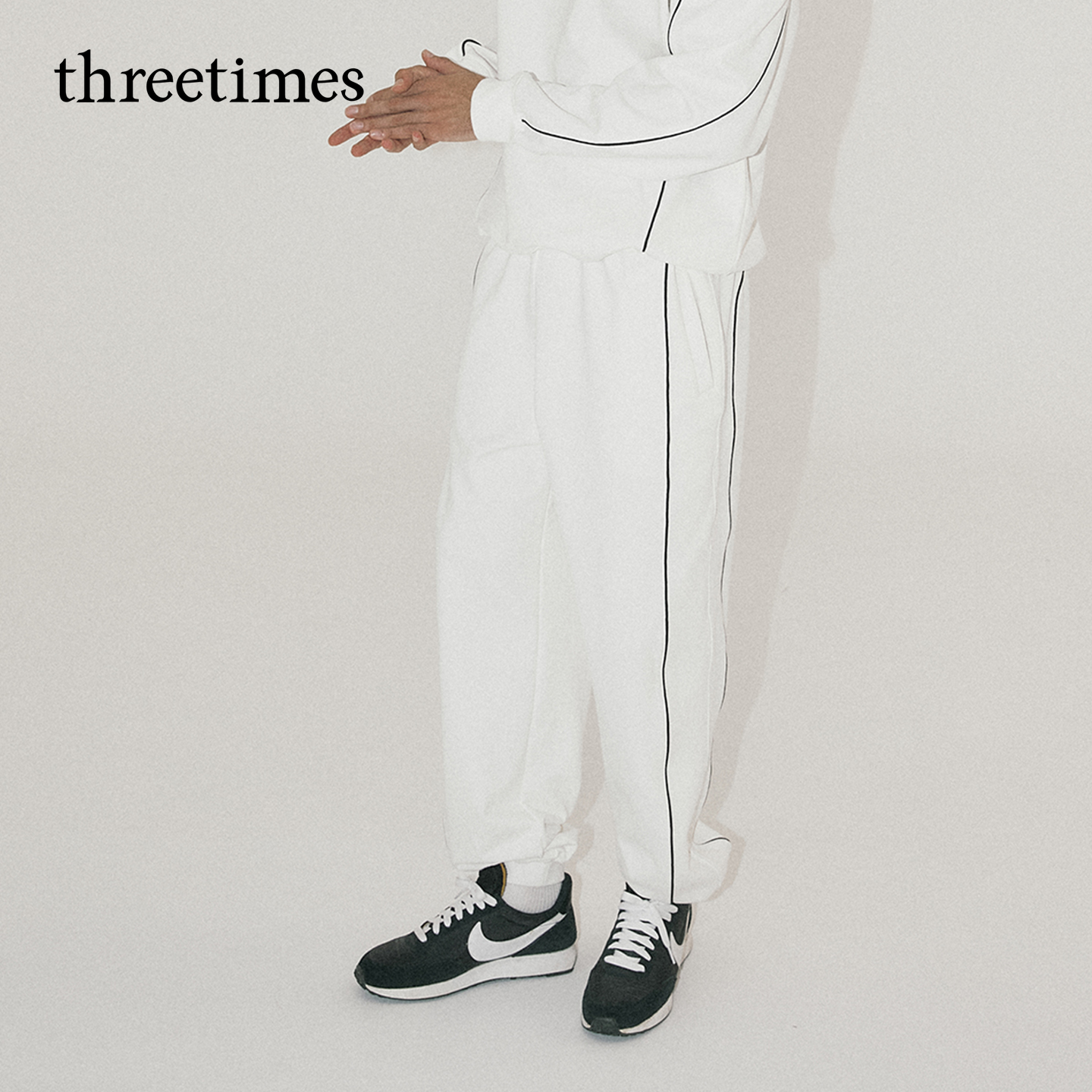 threetimes美式白色束脚卫裤女款秋男士运动裤2025宽松慵懒休闲裤