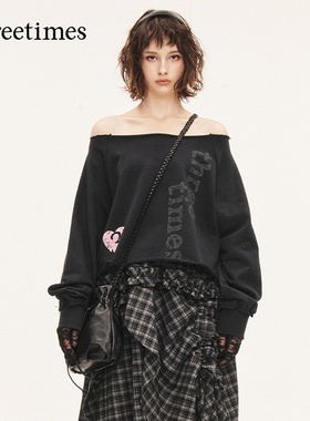 徐若晗同款threetimes2025美式复古印花一字领卫衣女短款露肩上衣