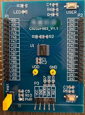 CIU32F003开发板