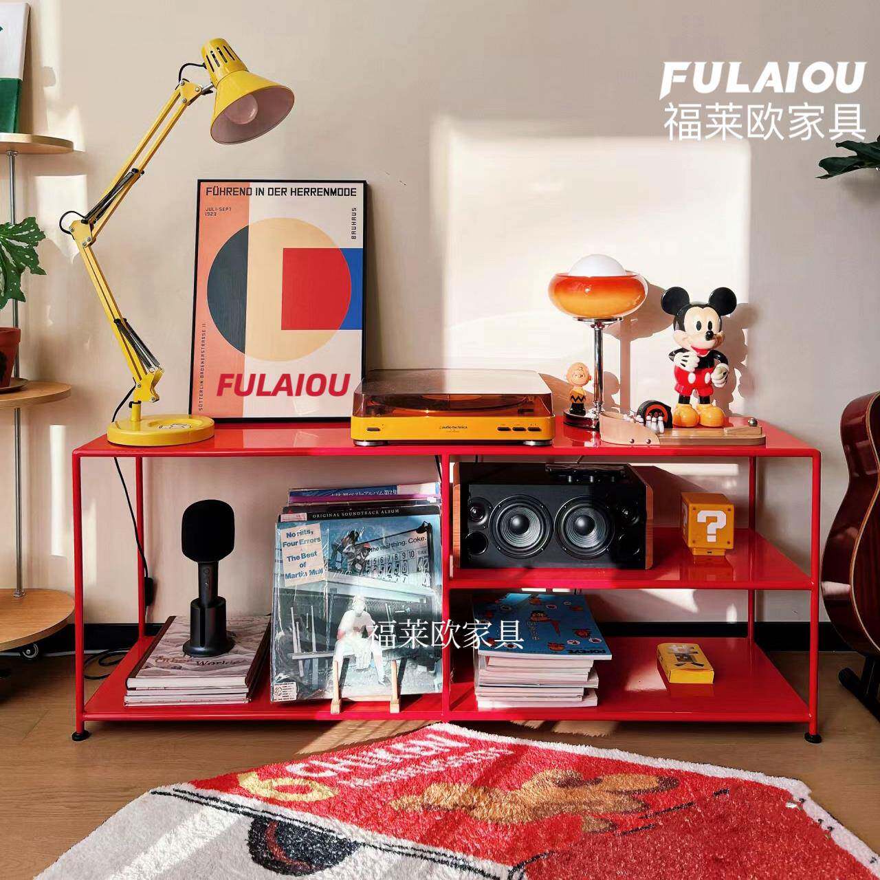 Montana极简电视柜中古风红色铁艺置物架多巴胺客厅背景墙电视柜