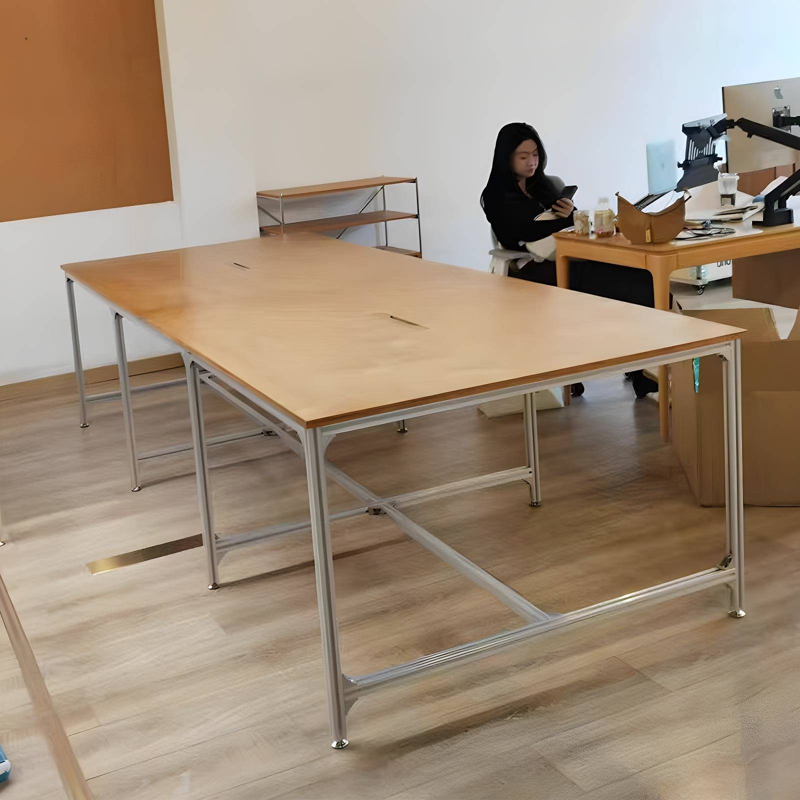 铝材桦木会议桌长条桌简约现代办公室海洋板创意洽谈桌书桌办公桌