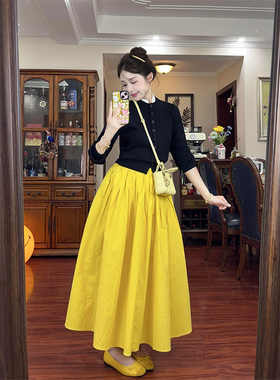 秋季新款黑色拼接长袖针织衫上衣搭配多巴胺半身裙套装