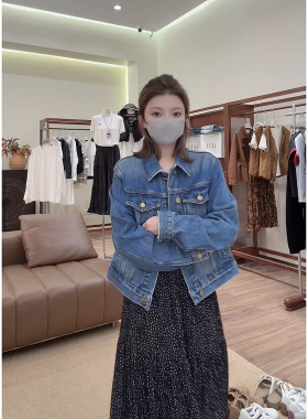 米叨叨aele春秋百搭显瘦设计感复古蓝正肩翻领短款牛仔夹克外套女