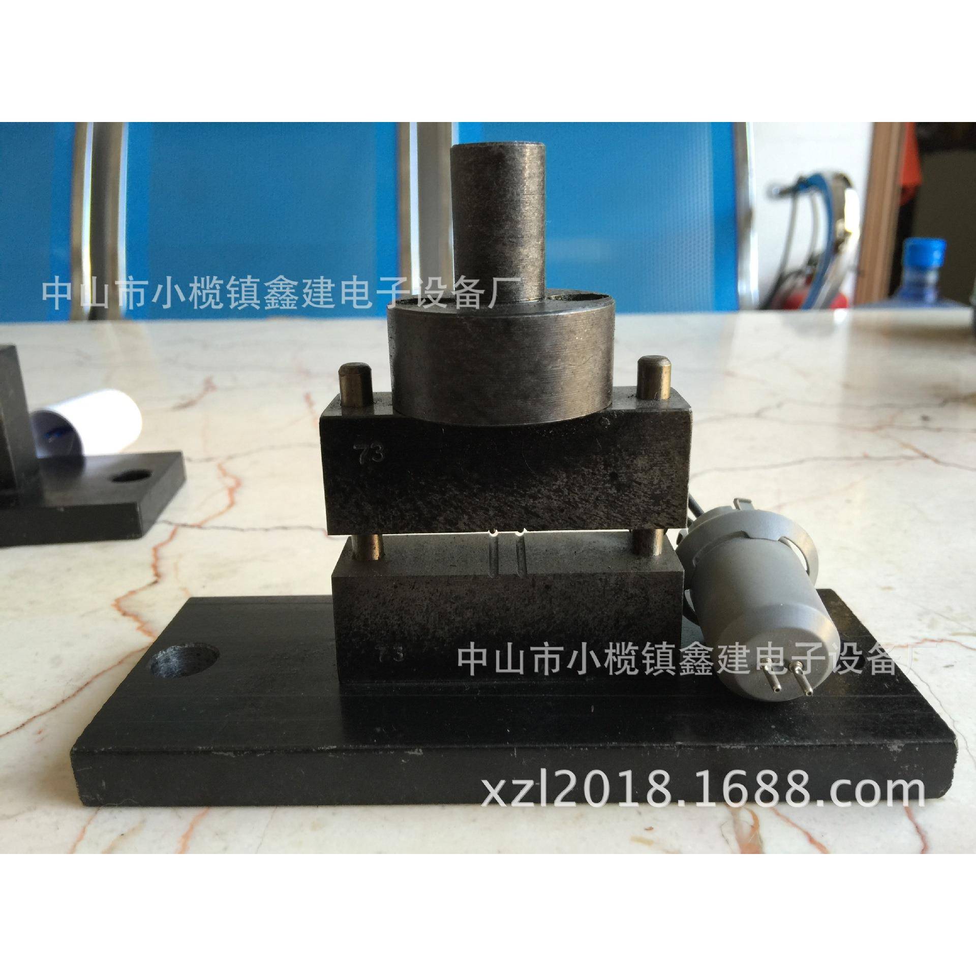 灯头GU10/GU5.3/T5T8铜针脚压铆打点压线机模具治具