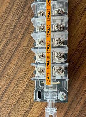 GCE7109399R0122辅助开关BB22NO+3NC螺丝款辅助开关